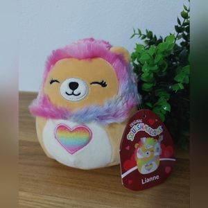 Squishmallow Lianne 6" NWT Rainbow Heart